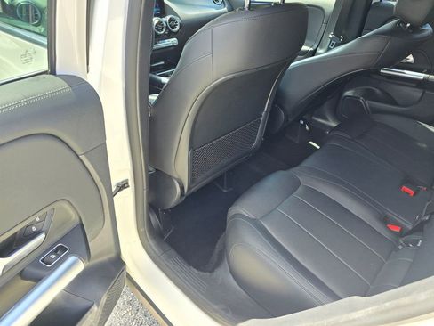 Used 2025 Mercedes-Benz GLA 250 image 26
