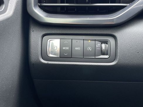New 2026 GMC Acadia AT4 w/ Super Cruise Package AWD/4WD image 18