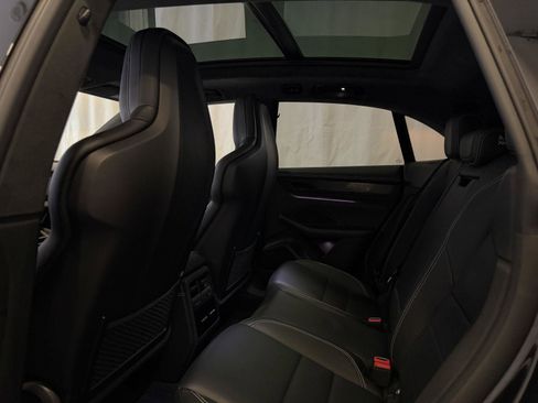 Certified 2025 Porsche Macan Turbo Electric image 24