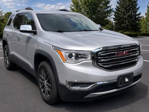 Used 2019 GMC Acadia SLT AWD/4WD image 1