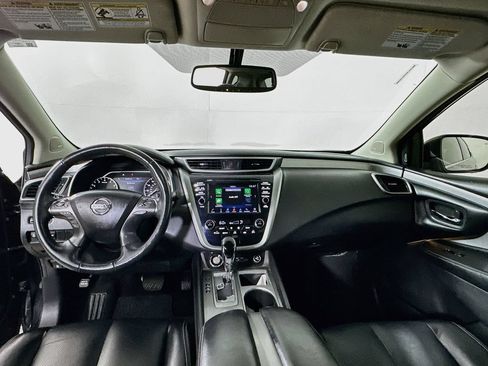 Used 2019 Nissan Murano SL FWD image 3