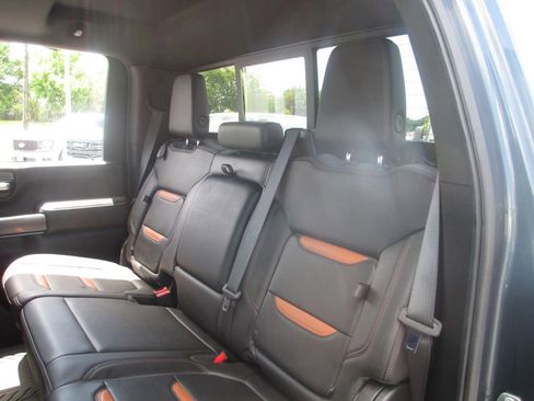 Used 2020 GMC Sierra 3500 AT4 w/ AT4 Premium Package AWD/4WD image 25