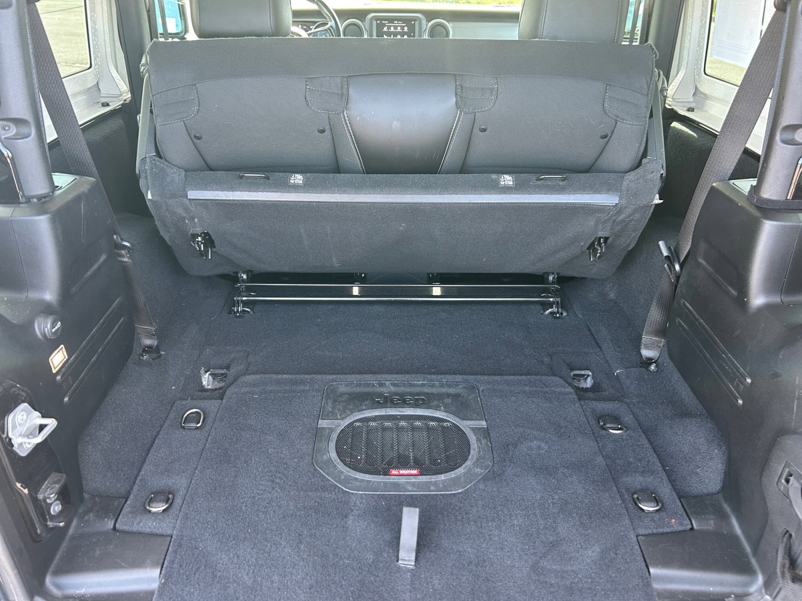 Used 2021 Jeep Wrangler Sport AWD/4WD image 31