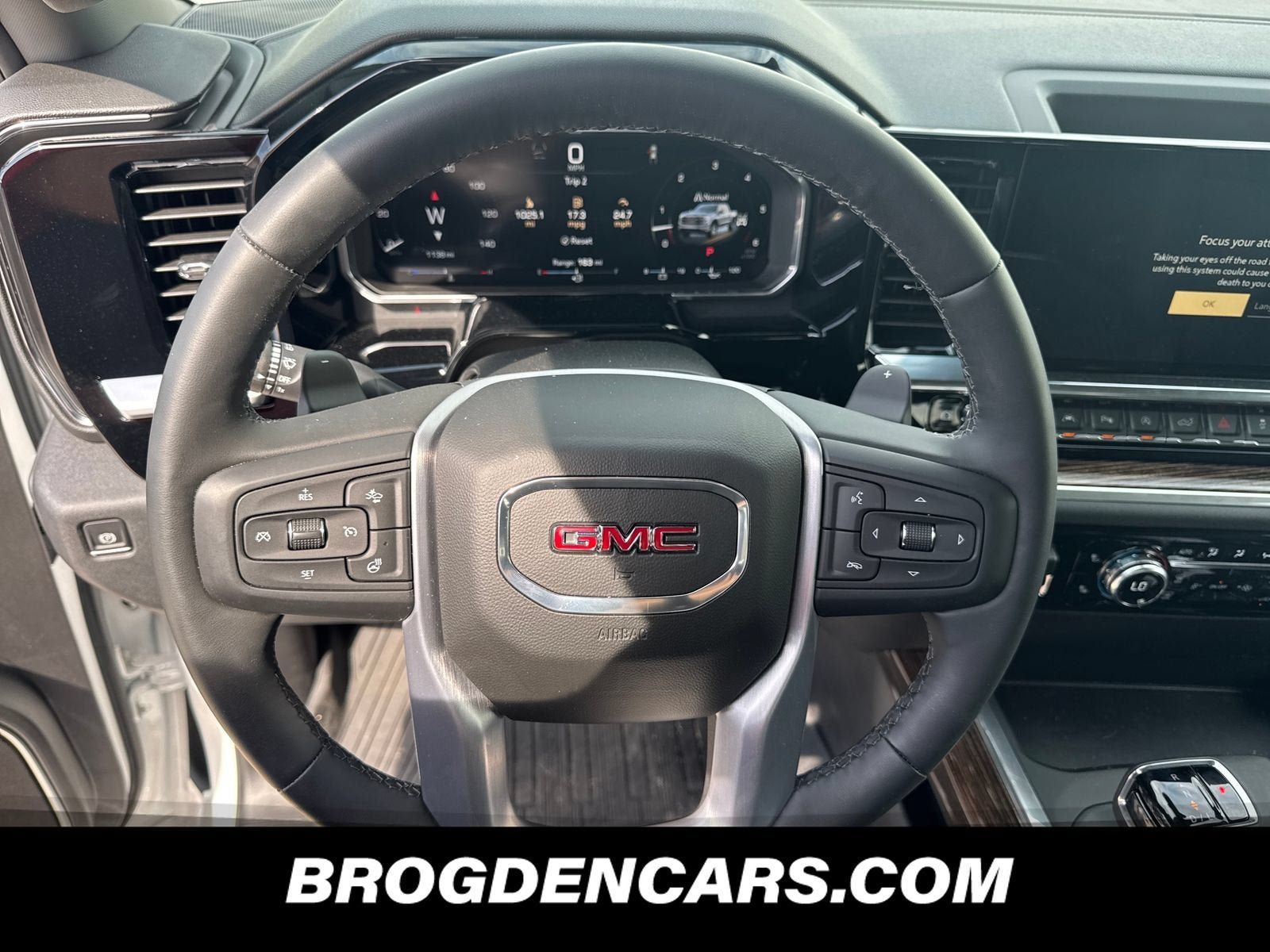New 2026 GMC Sierra 1500 Elevation w/ Elevation Premium Package AWD/4WD image 4