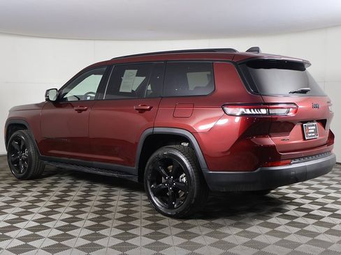 Used 2023 Jeep Grand Cherokee L Altitude image 8