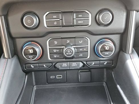Used 2024 Chevrolet Tahoe RST w/ RST Performance Edition AWD/4WD image 10