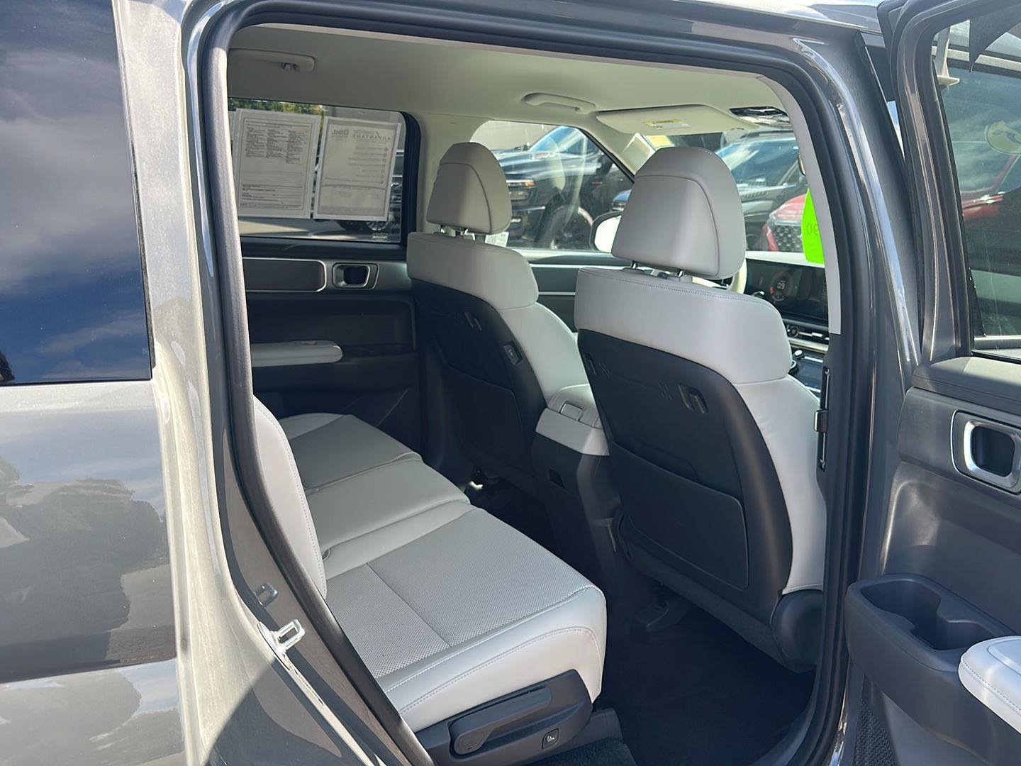 Certified 2025 Hyundai Santa Fe SEL AWD/4WD image 13