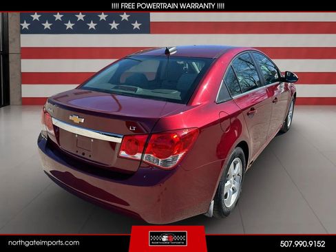 Used 2016 Chevrolet Cruze LT w/ Sun And Sound Package FWD image 4