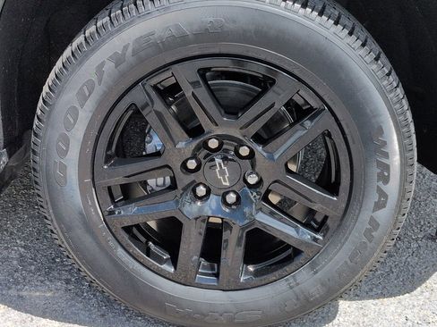 Used 2023 Chevrolet Silverado 1500 RST RWD image 12