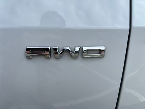 Used 2022 Ford Escape SE w/ SE Sport Appearance Package AWD/4WD image 38