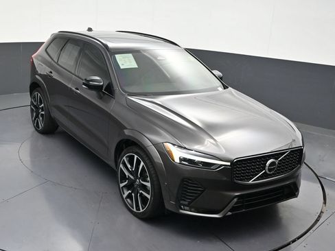 Used 2024 Volvo XC60 B5 Ultimate AWD/4WD image 22