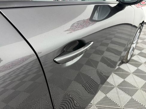 Used 2021 MAZDA MAZDA3 s image 29