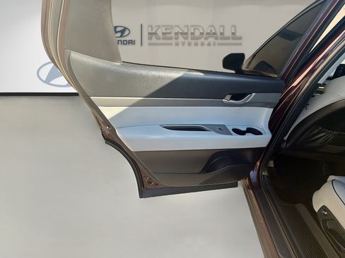 Used 2023 Hyundai Palisade SEL FWD image 24