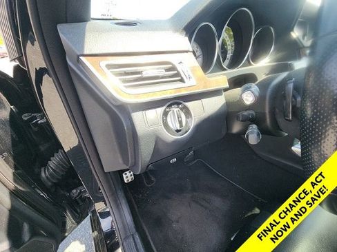 Used 2014 Mercedes-Benz E 350 Sedan image 25