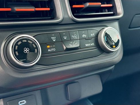 Certified 2023 Ford Maverick XLT w/ Equipment Group 300A Standard image 16