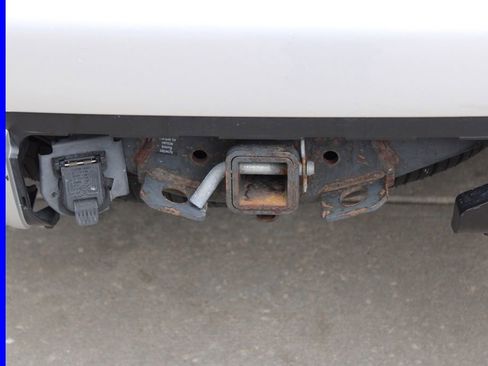 Used 2018 Nissan Armada SL w/ Moonroof Package image 9