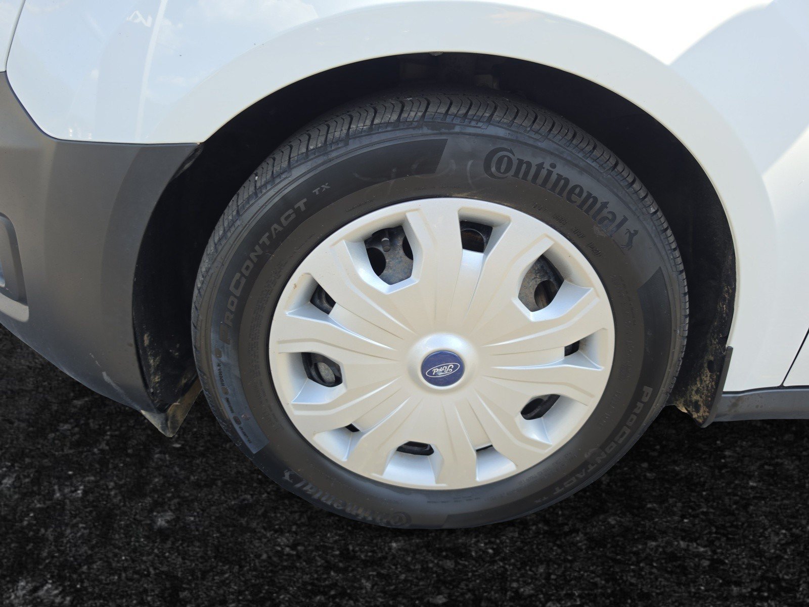Used 2020 Ford Transit Connect XL FWD image 31