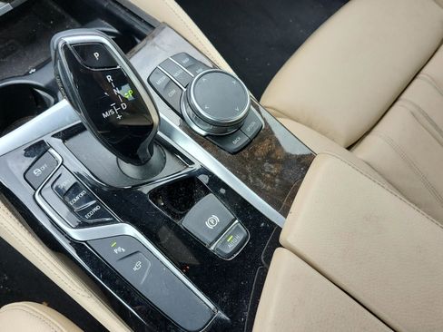 Used 2019 BMW 530i 530i w/ Luxury Package image 33