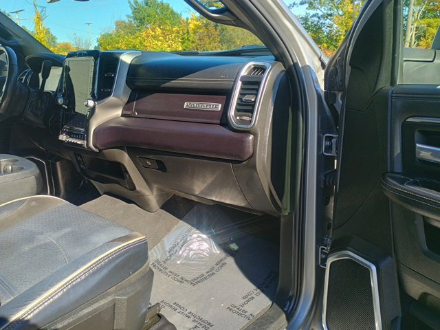 Used 2023 RAM 3500 Laramie AWD/4WD image 14