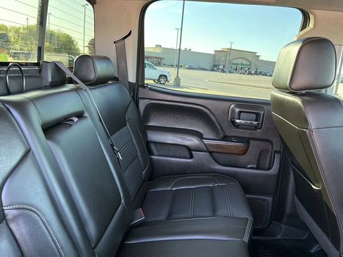 Used 2018 GMC Sierra 2500 Denali w/ Duramax Plus Package AWD/4WD image 63