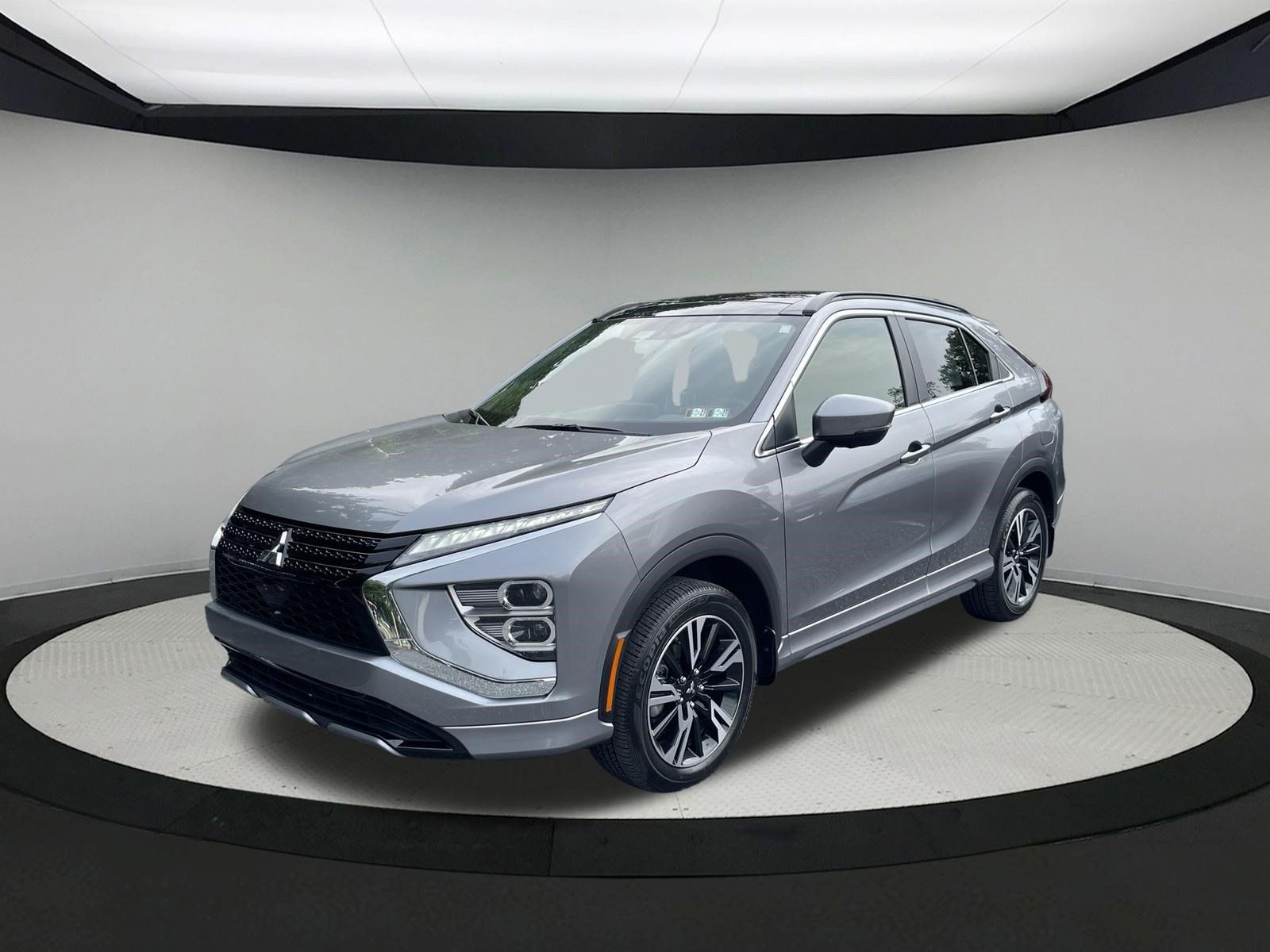 Used 2023 Mitsubishi Eclipse Cross SE AWD/4WD image 1