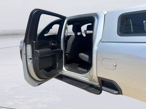 Used 2021 Chevrolet Silverado 2500 Custom w/ Custom Value Package RWD image 16