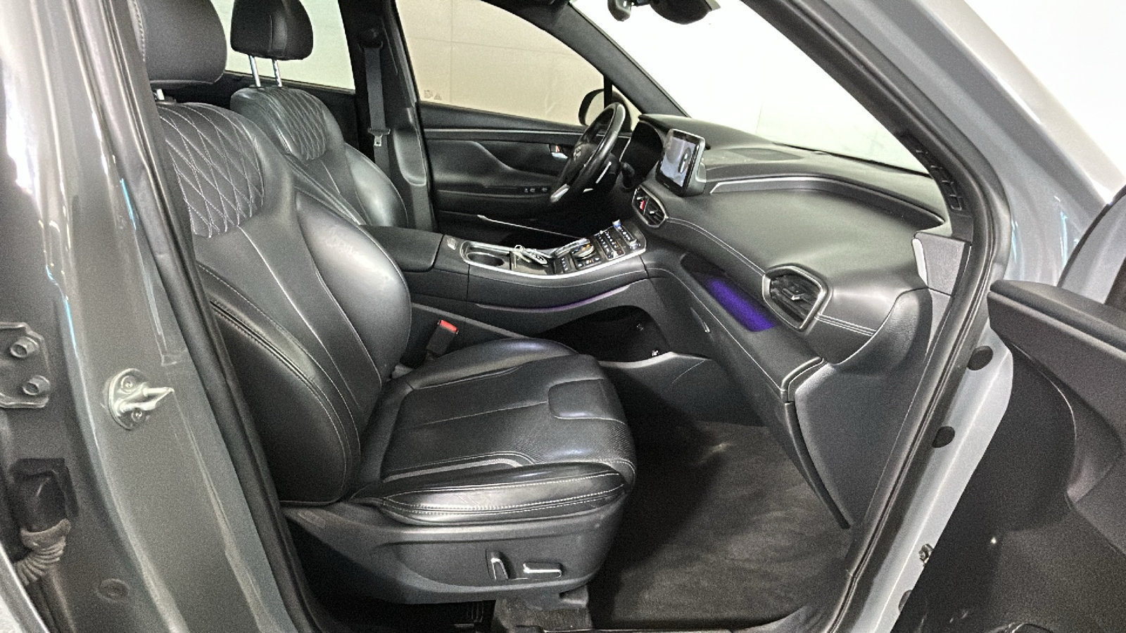 Used 2021 Hyundai Santa Fe Calligraphy AWD/4WD image 35