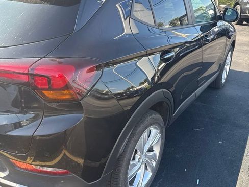Used 2025 Buick Encore GX Preferred FWD image 4