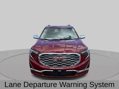 Used 2020 GMC Terrain Denali w/ Denali Premium Package AWD/4WD image 11