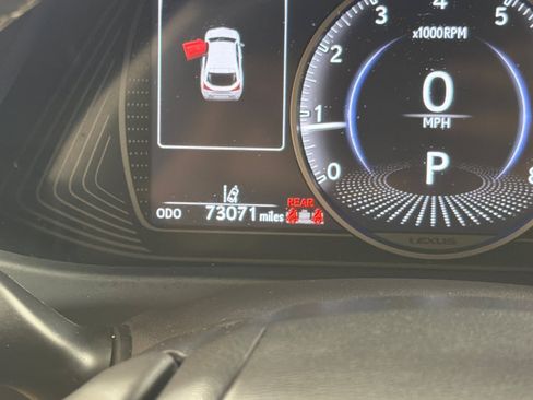 Used 2022 Lexus UX 200 w/ Accessory Package (Z2) FWD image 24