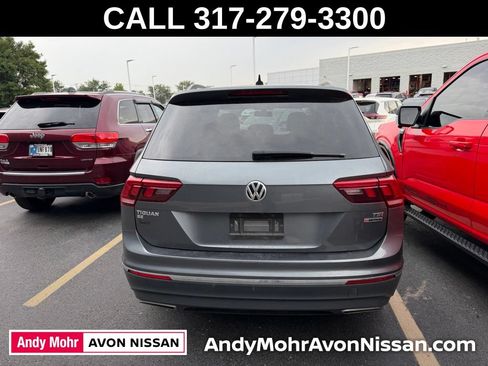 Used 2018 Volkswagen Tiguan SE w/ Panoramic Sunroof Package AWD/4WD image 5
