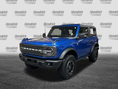 Used 2022 Ford Bronco Badlands AWD/4WD image 5