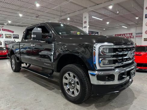 Used 2024 Ford F250 Lariat w/ Lariat Ultimate Package AWD/4WD image 27