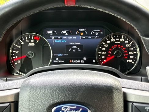 Used 2017 Ford F150 Raptor w/ Equipment Group 802A Luxury AWD/4WD image 15