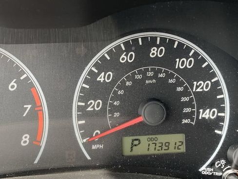 Used 2011 Toyota Corolla LE FWD image 20