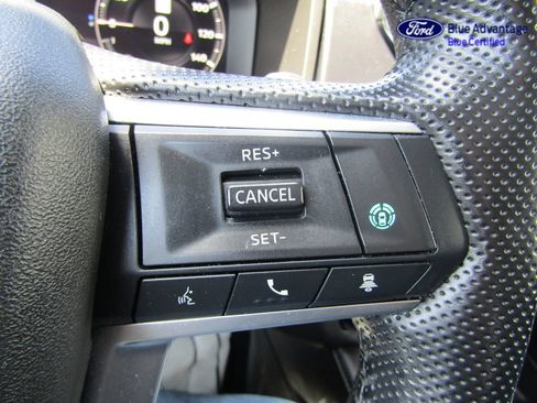 Used 2022 Mitsubishi Outlander SEL AWD/4WD image 33