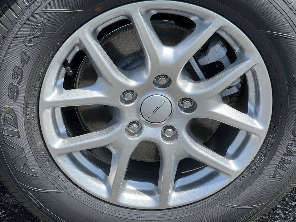 New 2027 Chrysler Pacifica Select FWD image 7
