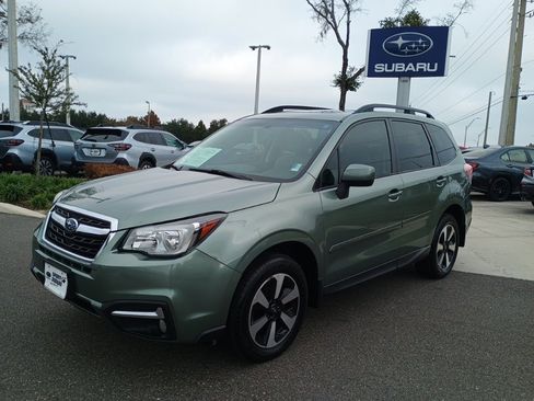 Used 2017 Subaru Forester 2.5i Premium w/ All-Weather Package image 1