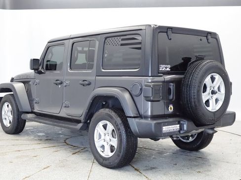 Certified 2022 Jeep Wrangler Unlimited Sport AWD/4WD image 3