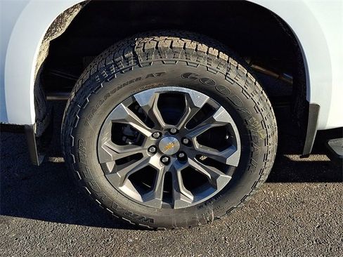 New 2026 Chevrolet Silverado 1500 High Country w/ Technology Package image 5