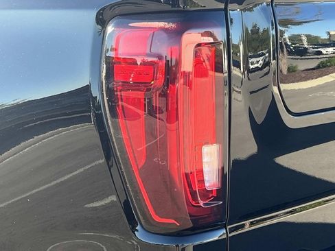 Used 2021 GMC Sierra 1500 Denali image 10