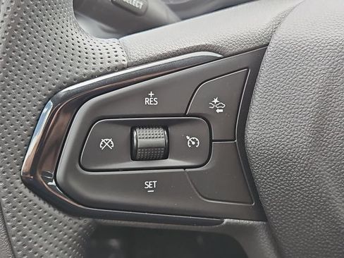 New 2026 Chevrolet Trax LS w/ LS Convenience Package FWD image 42