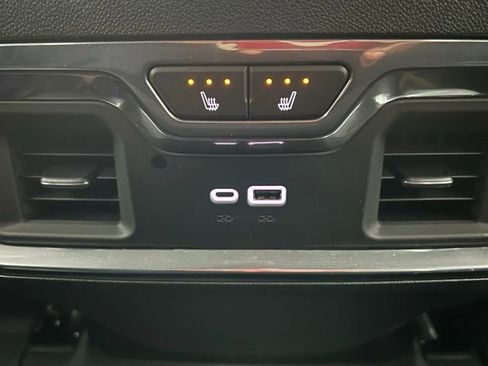 Used 2025 Chevrolet Silverado 2500 LTZ w/ LTZ Premium Package image 14