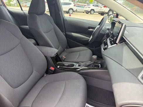 Used 2020 Toyota Corolla LE image 15