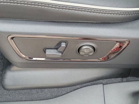 New 2026 RAM 1500 Limited AWD/4WD image 24