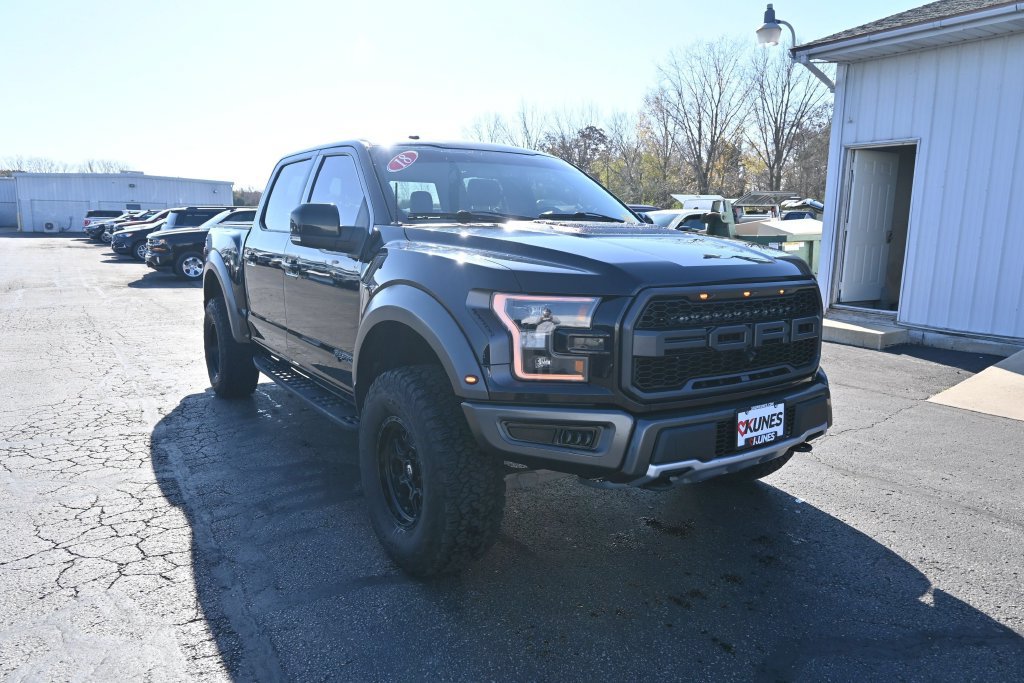Used 2018 Ford F150 Raptor w/ Equipment Group 802A Luxury AWD/4WD image 7