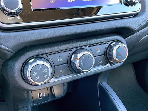 New 2025 Nissan Versa S image 20