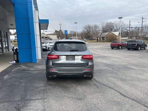 Used 2019 Mercedes-Benz GLC 300 image 5