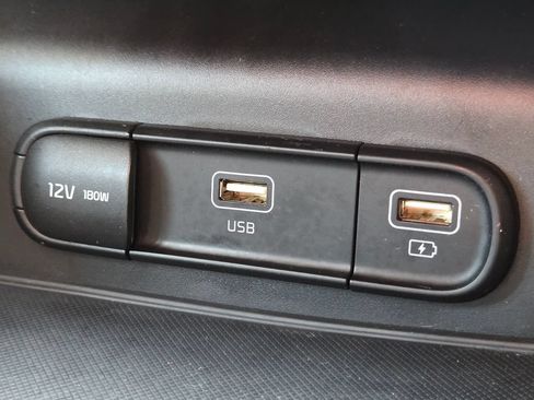 Used 2021 Kia K5 LXS FWD image 4