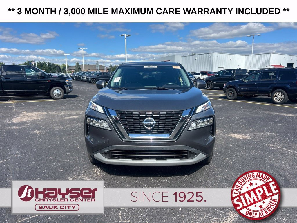 Used 2021 Nissan Rogue SV AWD/4WD image 3